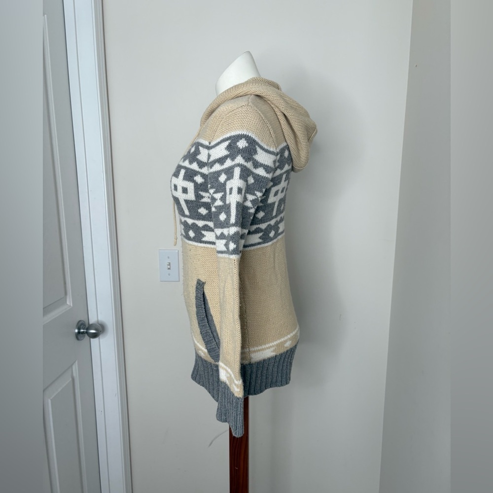 Red Dragon Zip Up Geometric Hoodie - Picture 2 of 5